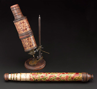 Compound Microscope Designed by Robert Hooke Compound Microscope Designed by Robert Hooke